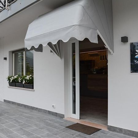 Hotel Stella Alpina Малчезине Екстериор снимка