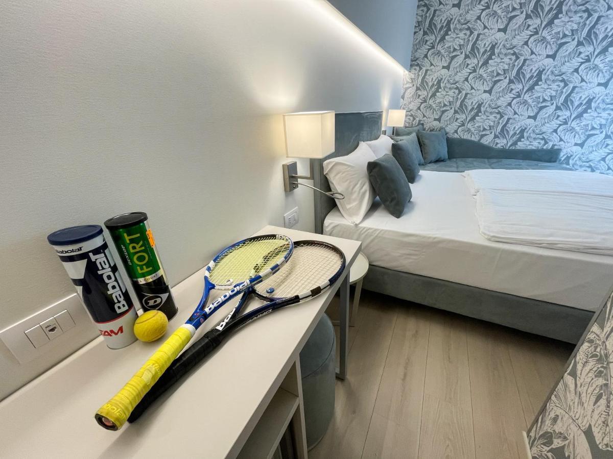 Hotel Stella Alpina Малчезине Екстериор снимка