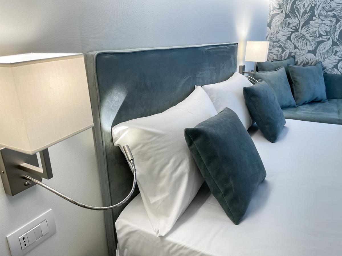 Hotel Stella Alpina Малчезине Екстериор снимка